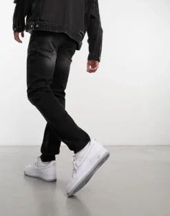 ONLY & SONS Loom Slim Fit Stretch Jeans In Washed Black For Men Black Denim -Modern Clothing Shop 205162114 3