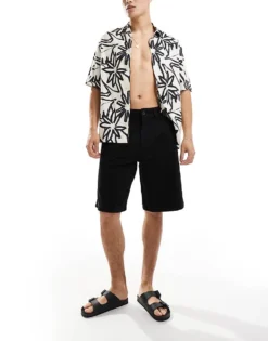 ONLY & SONS Loose Fit Short In Black For Men -Modern Clothing Shop 206195943 1 black 1