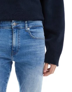 ONLY & SONS Weft Regular Fit Jeans In Mid Blue Wash For Men Light Med Blue Denim -Modern Clothing Shop 206300184 4