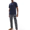 ONLY & SONS Pyjama Set Giftbox With T-shirt & Trouser In Navy Check For Men