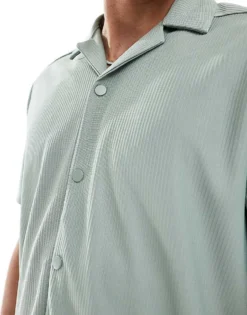 ONLY & SONS Short Sleeve Resort Shirt In Sage Green For Men Iceberg Green -Modern Clothing Shop 207918273 4